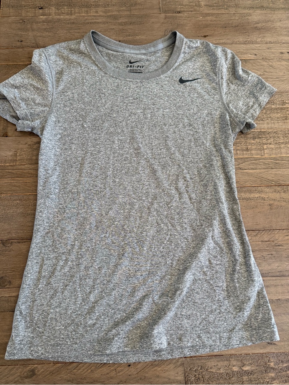 Nike Gray Women's Short-Sleeve Dri-FIT Tee